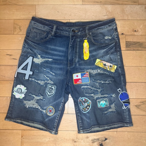 Japanese Blue Multi Patched/ Keychain Distressed Oversized Denim Jorts sz 32